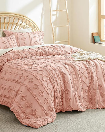 Bedsure Tufted Boho Comforter Set Queen - Pink Boho Bedding Comforter Set, 3 Pieces Farmhouse Shabby Chic Embroidery Bed Set, Soft Jacquard Comforter for All Seasons - LeafyLoom