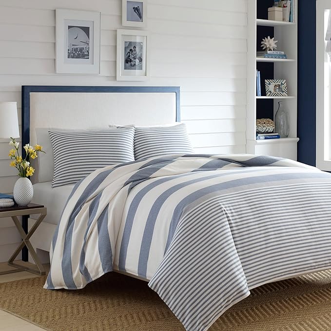 Nautica - King Size Comforter Set, Cotton Reversible Bedding with Matching Shams, Mediterranean Inspired Home Decor for All Seasons (Fairwater Blue, King) - LeafyLoom