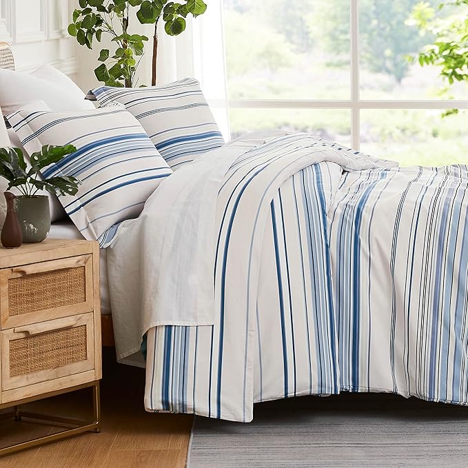 Southshore Fine Living, Inc. Twin Comforter Set, Down Alternative All-Season Striped Comforter with Matching Pillow Sham, Soft Coastal Bedspread for Twin or Twin XL Bed, Coastal Stripes Blue - LeafyLoom