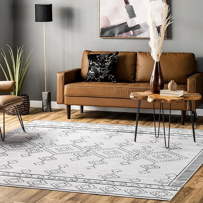 nuLOOM Bonny Diamond Striped Machine Washable Ultra Thin Area Rug, 4' x 6', Ivory - LeafyLoom