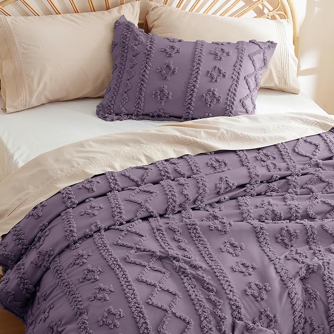 Bedsure Tufted Boho Comforter Set Queen - Grayish Purple Boho Bedding Comforter Set, 3 Pieces Farmhouse Shabby Chic Embroidery Bed Set, Soft Jacquard Comforter for All Seasons - LeafyLoom