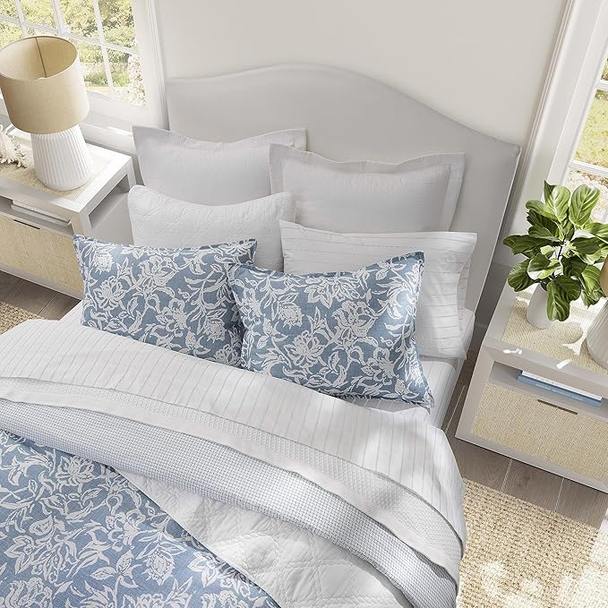 Nautica- King Comforter Set, Cotton Reversible Bedding Set, All Season Designer Home Décor (Tortola Blue, King) - LeafyLoom