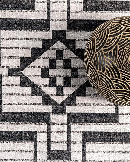 nuLOOM Tashia Modern Geometric Machine Washable Ultra Thin Area Rug, 5' x 8', Charcoal - LeafyLoom