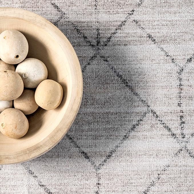 nuLOOM Regan Modern Geometric Machine Washable Ultra Thin Area Rug, 3' x 5', Light Grey - LeafyLoom