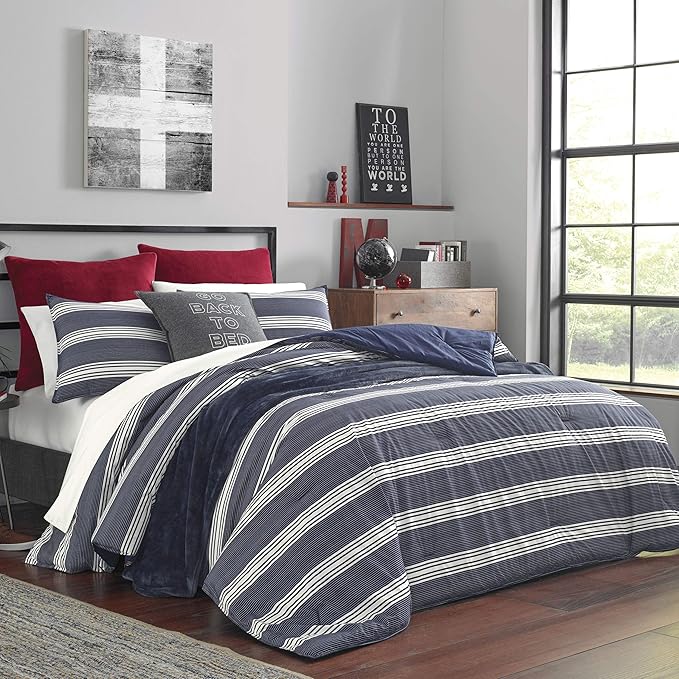 Nautica Comforter Set Reversible Bedding with Matching Sham, Stylish Home Decor, King, Craver Navy/White - LeafyLoom