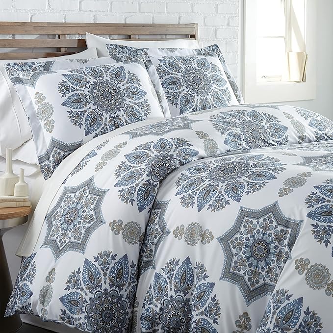 Southshore Fine Living, Inc. Oversized Full/Queen Comforter Bedding Set, Down Alternative Boho Bedspread, Paisley Floral Print Comforter, Full Size/Queen with 2 Matching Shams, Blue on White - LeafyLoom