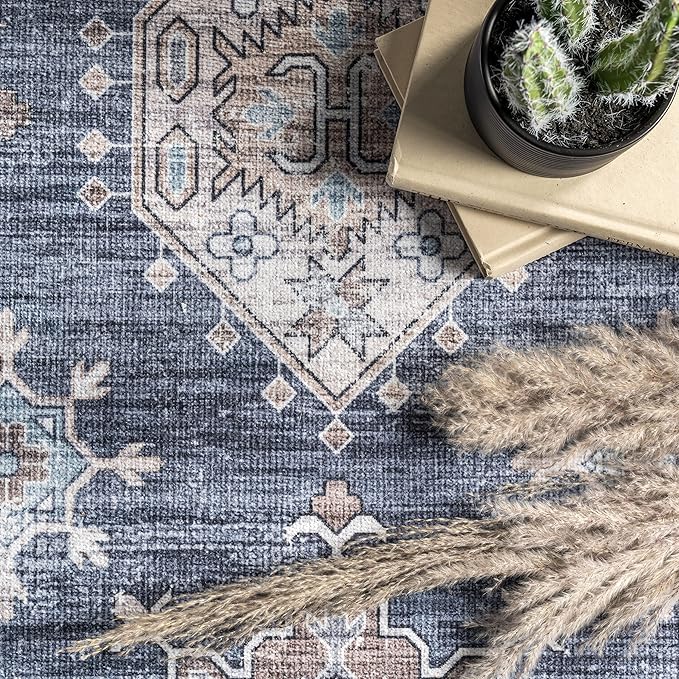 nuLOOM Finley Machine Washable Vintage Distressed Ultra Thin Area Rug, 3' x 5', Grey - LeafyLoom